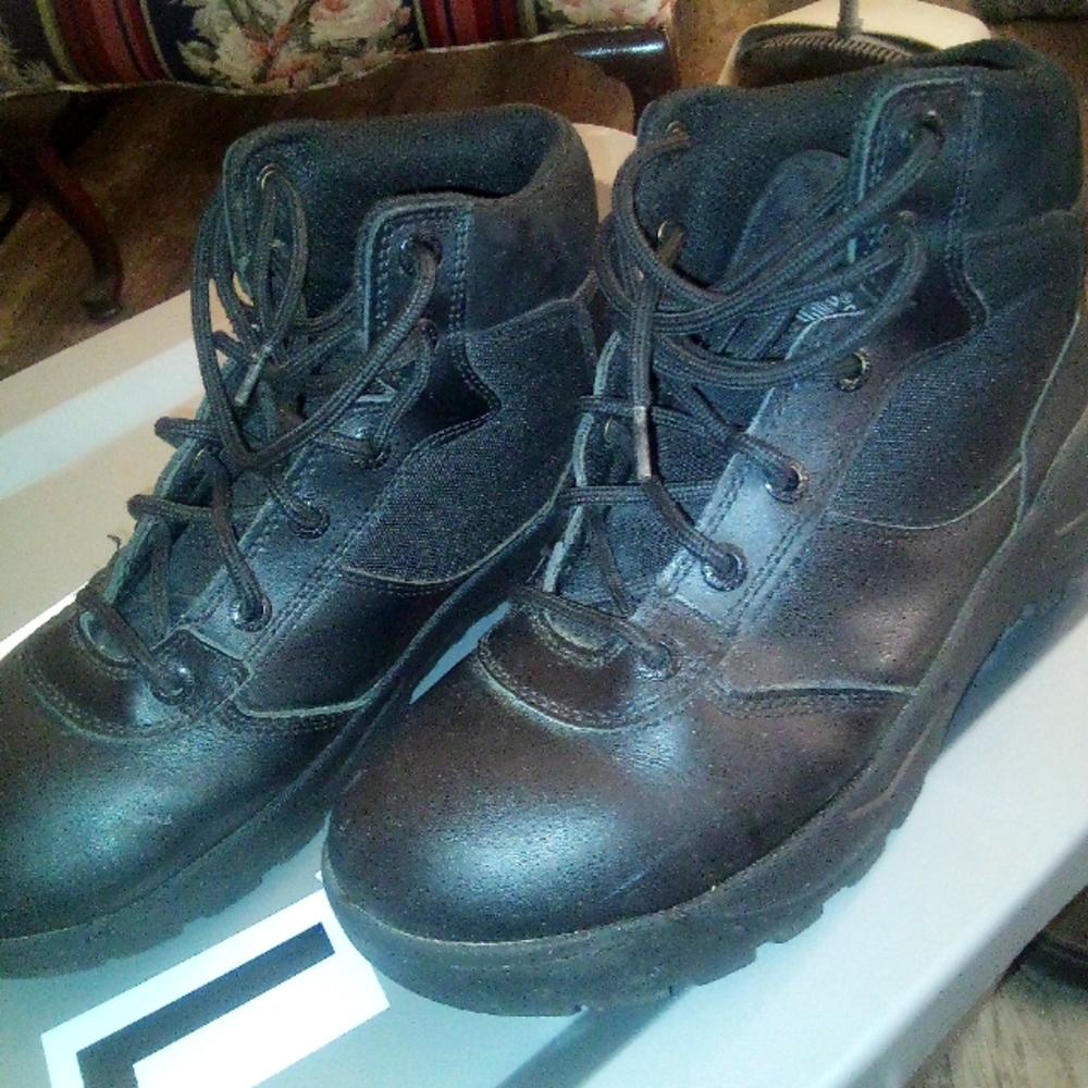 Response gear tactical boots